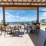 Athina Hotel