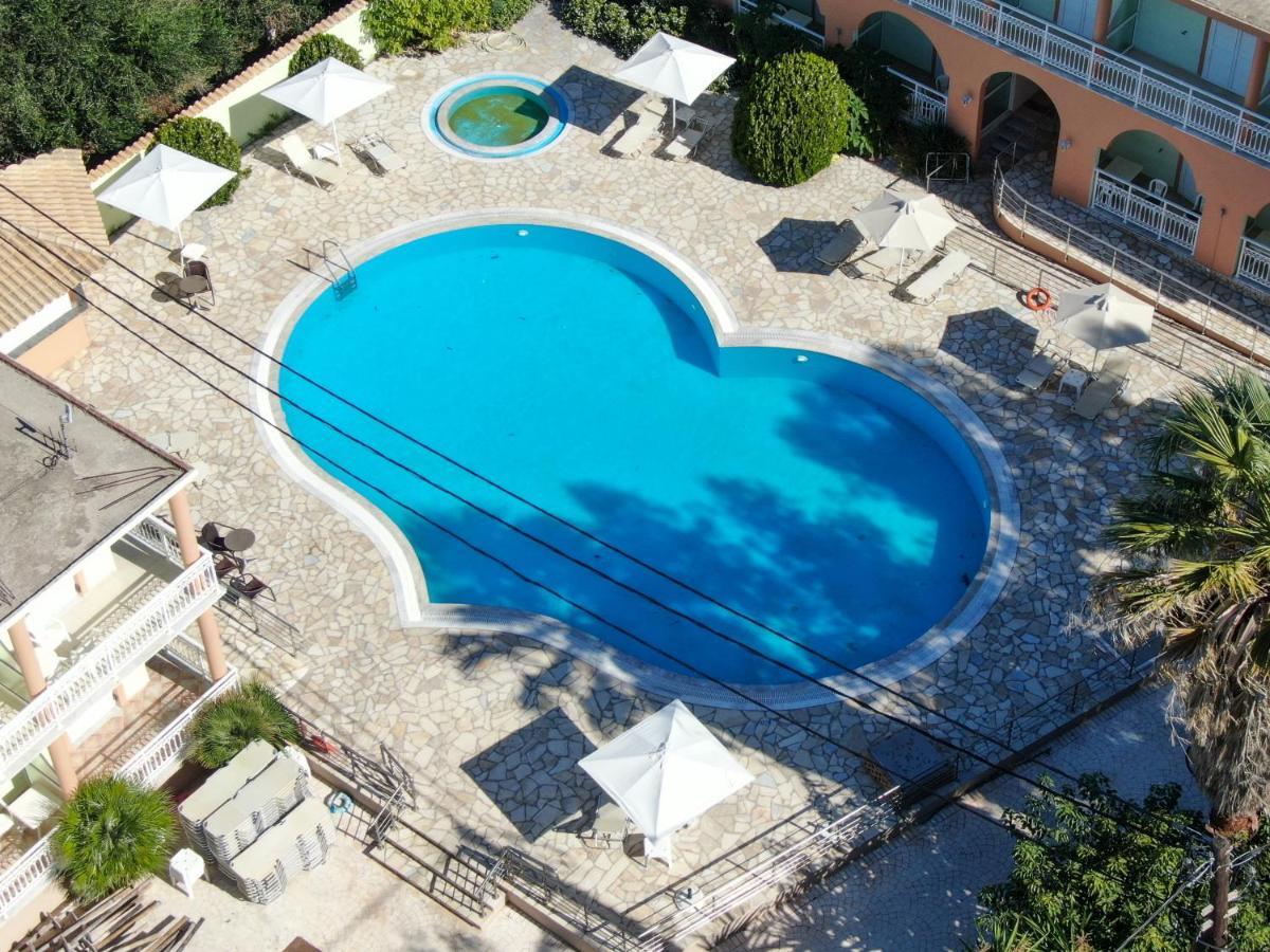Hotel Athina Agios Georgios Pagon